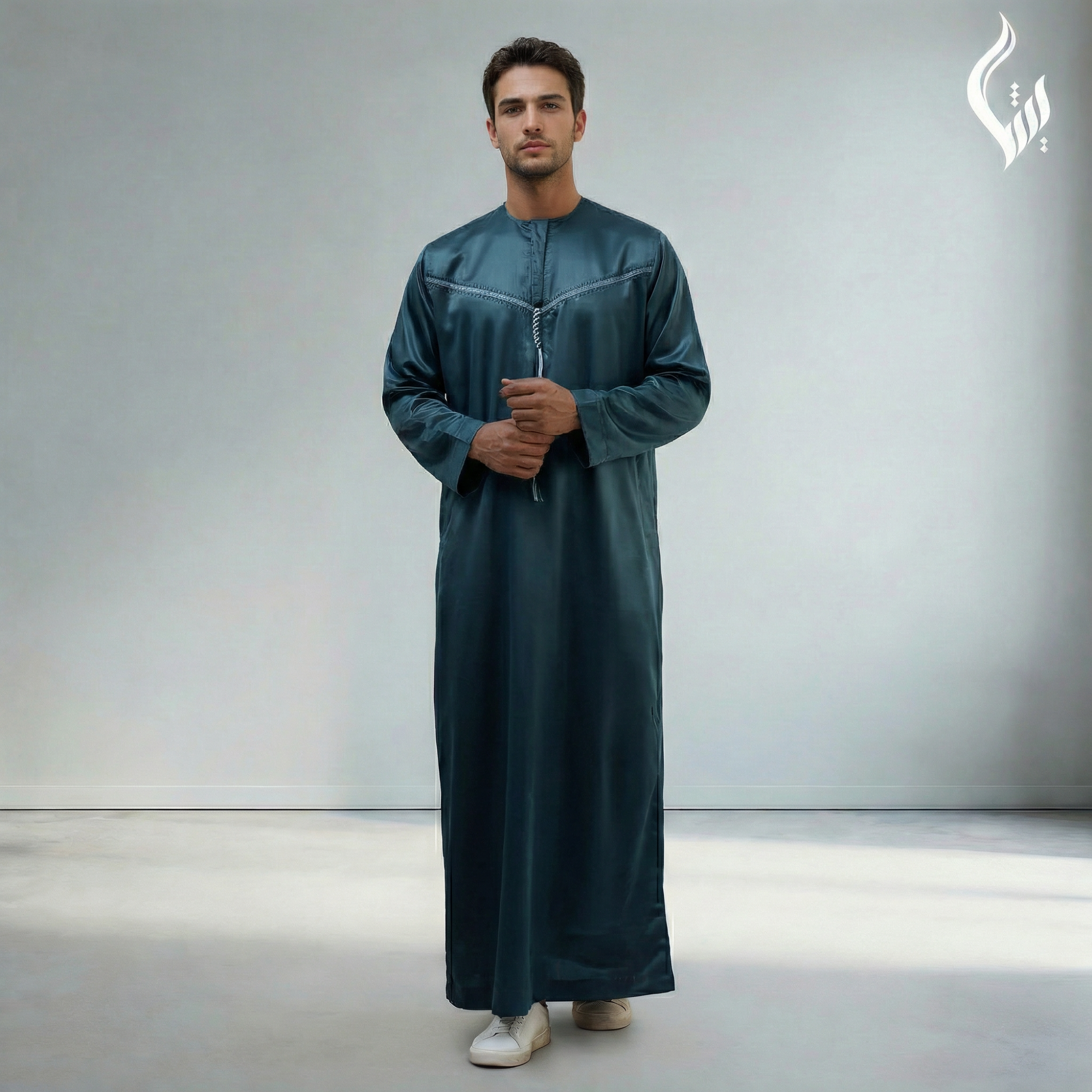 Emirati Omani Thobe with Sheen with Tassel